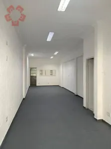 Ponto Comercial para alugar, 80m² no Vila Menck, Osasco
