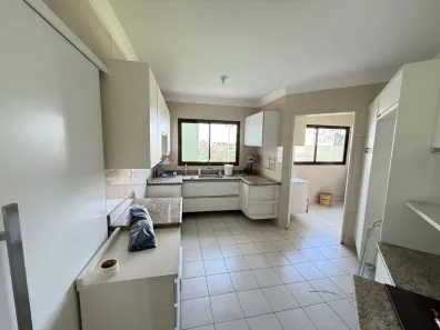 Apartamento com 3 Quartos à venda, 141m² no Osvaldo Rezende, Uberlândia