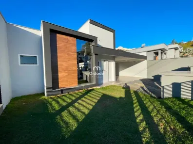Casa com 3 Quartos para alugar, 115m² no Estrada Nova, Jaraguá do Sul
