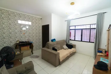 Casa com 5 Quartos à venda, 300m² no Vila Fachini, São Paulo