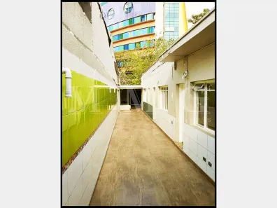 Imóvel Comercial para alugar, 200m² no Vila Uberabinha, São Paulo