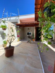 Casa com 3 Quartos à venda, 83m² no Vereda Tropical, Aquiraz