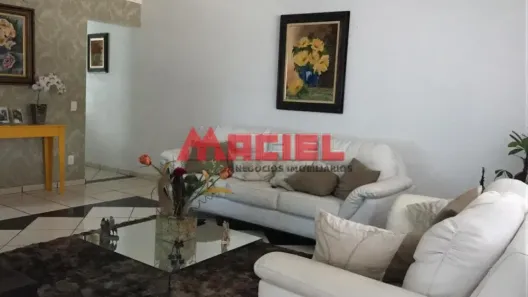 Casa com 4 Quartos à venda, 180m² no Jardim Satélite, São José dos Campos