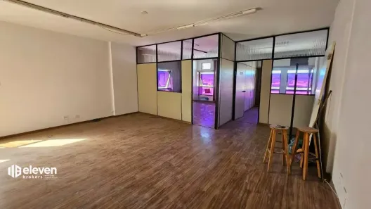 Sala Comercial para alugar, 86m² no Vila Mathias, Santos