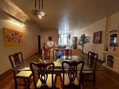 Apartamento com 3 Quartos à venda, 173m² no Leme, Rio de Janeiro