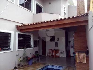 Sobrado com 4 Quartos à venda, 212m² no Vila Irmãos Arnoni, São Paulo