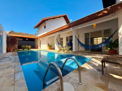 Casa de Condomínio com 4 Quartos à venda, 350m² no Jardim Acapulco, Guarujá