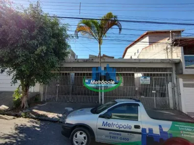Casa com 4 Quartos à venda, 215m² no Jardim Adriana, Guarulhos