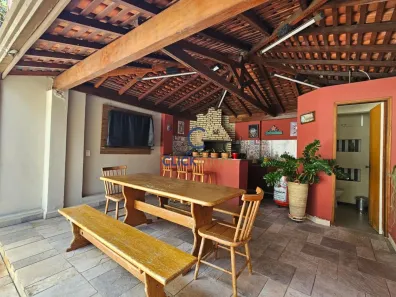 Sobrado com 6 Quartos à venda, 191m² no Jardim Paraíso, Campinas