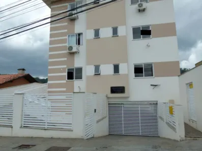 Apartamento com 2 Quartos para alugar, 60m² no Bela Vista, Gaspar