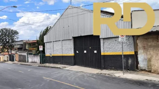 Galpão/Depósito/Armazém para alugar, 300m² no Vera Cruz, Belo Horizonte