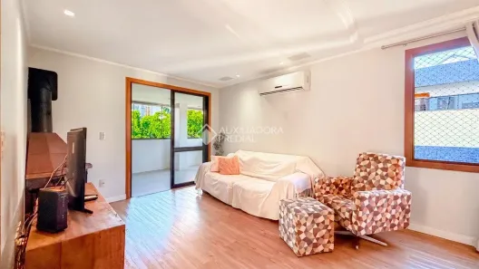 Apartamento com 3 Quartos à venda, 107m² no São João, Porto Alegre