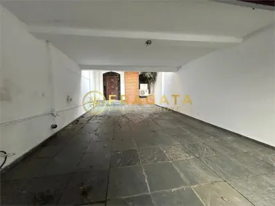 Casa com 4 Quartos para alugar, 330m² no Vila Pompéia, São Paulo