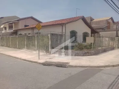 Casa com 3 Quartos à venda, 138m² no Jardim dos Estados, Taubaté