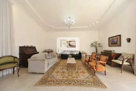 Casa com 4 Quartos à venda, 458m² no São Lucas, Belo Horizonte