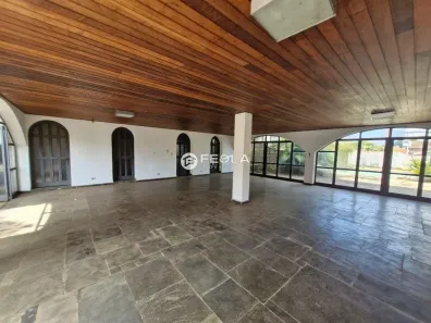 Casa com 4 Quartos para alugar, 625m² no Vila Santo Antônio, Americana