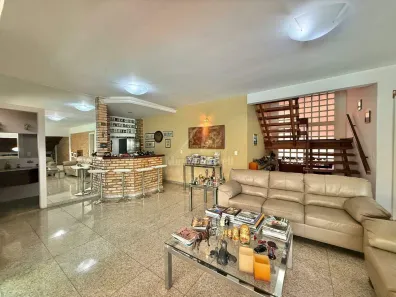 Casa com 6 Quartos à venda, 550m² no Santa Lúcia, Belo Horizonte