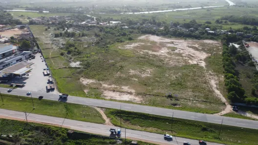 Lote/Terreno à venda, 64000m² no Botafogo, Macaé