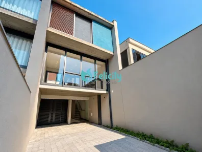 Sobrado com 3 Quartos à venda, 280m² no Vila Madalena, São Paulo