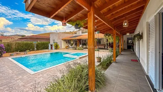 Fazenda/Sítio com 3 Quartos à venda, 300m² no , São Bento do Sapucaí