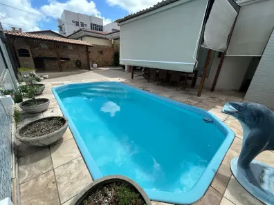 Casa com 4 Quartos à venda, 200m² no Capim Macio, Natal