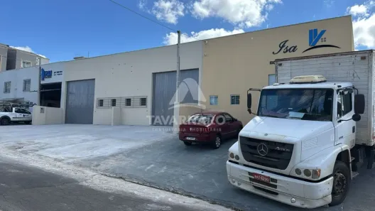 Galpão/Depósito/Armazém para alugar, 200m² no Neves, Ponta Grossa