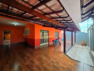 Casa com 3 Quartos à venda, 100m² no Santa Rosa, Divinópolis