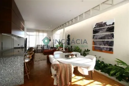 Casa com 4 Quartos à venda, 210m² no Vila Romana, São Paulo