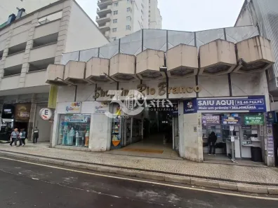 Ponto Comercial para alugar, 30m² no Centro, Juiz de Fora
