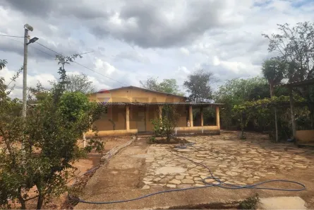 Fazenda/Sítio com 3 Quartos à venda, 1440m² no Lontra, Sete Lagoas