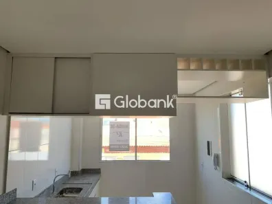 Apartamento com 2 Quartos à venda, 63m² no Raul Lourenço, Montes Claros