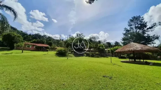 Casa com 8 Quartos à venda, 565m² no Itaipava, Petrópolis
