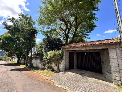 Casa com 4 Quartos à venda, 329m² no Novo Horizonte, Juiz de Fora