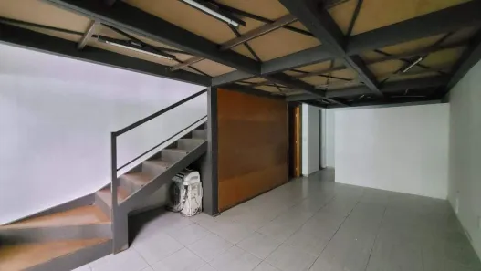 Ponto Comercial para alugar, 76m² no Estoril, Belo Horizonte
