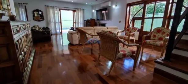 Casa de Condomínio com 4 Quartos para alugar, 330m² no Alphaville, Santana de Parnaíba