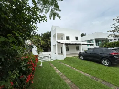 Casa de Condomínio com 3 Quartos para alugar, 285m² no Alphaville (Abrantes), Camaçari