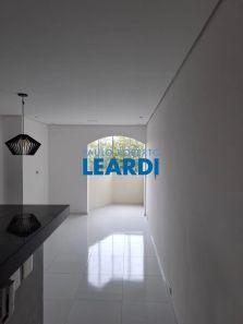 Apartamento com 2 Quartos à venda, 44m² no Vila Gumercindo, São Paulo