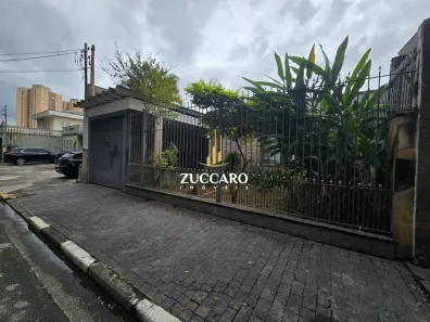 Casa com 3 Quartos para alugar, 169m² no Jardim Santa Francisca, Guarulhos