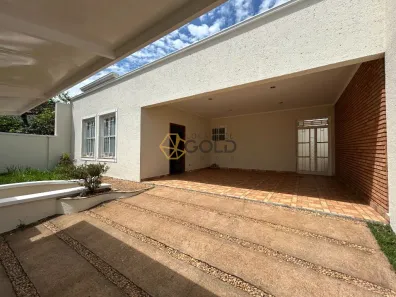 Casa com 3 Quartos para alugar, 215m² no Parque dos Lima, Franca