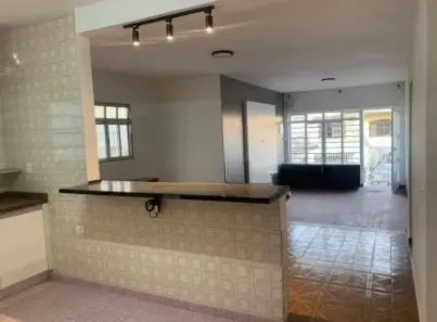 Casa com 2 Quartos à venda, 200m² no Vila Pereira Barreto, São Paulo