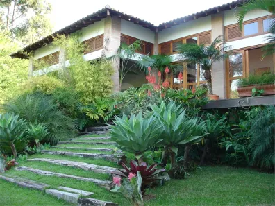 Sobrado com 4 Quartos à venda, 443m² no Granja Viana II, Cotia