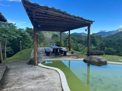 Fazenda/Sítio com 2 Quartos à venda, 5000m² no Papucaia, Cachoeiras de Macacu