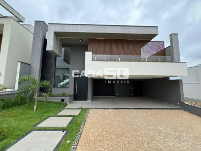 Casa de Condomínio com 3 Quartos à venda, 260m² no Roncáglia, Valinhos
