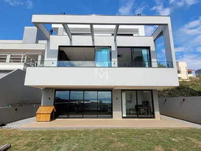 Casa com 3 Quartos à venda, 405m² no João Paulo, Florianópolis