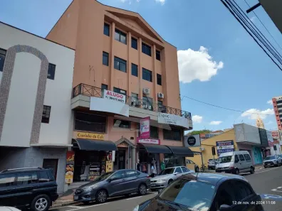 Prédio Comercial à venda, 744m² no Centro, Valinhos