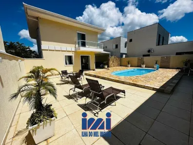 Sobrado com 3 Quartos à venda, 216m² no , Pontal do Paraná