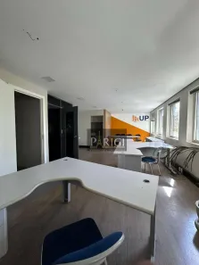 Sala Comercial para alugar, 70m² no Petrópolis, Porto Alegre
