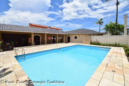 Casa com 5 Quartos à venda, 220m² no Parque Turistico, Peruíbe