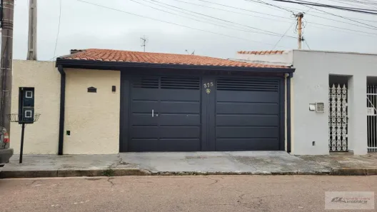 Casa com 3 Quartos à venda, 222m² no Jardim Pacaembu, Jundiaí