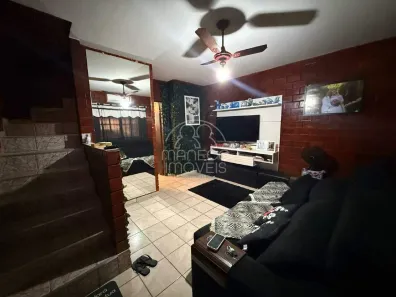 Casa com 2 Quartos à venda, 90m² no Vila Voturua, São Vicente